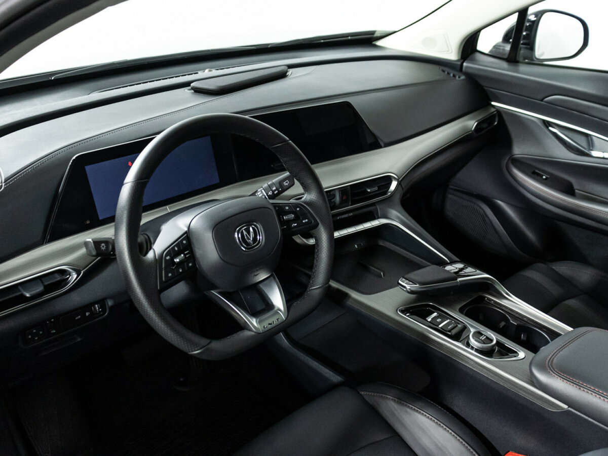 Changan UNI-T б/у, 2024, Роботизированная. Фото: #10