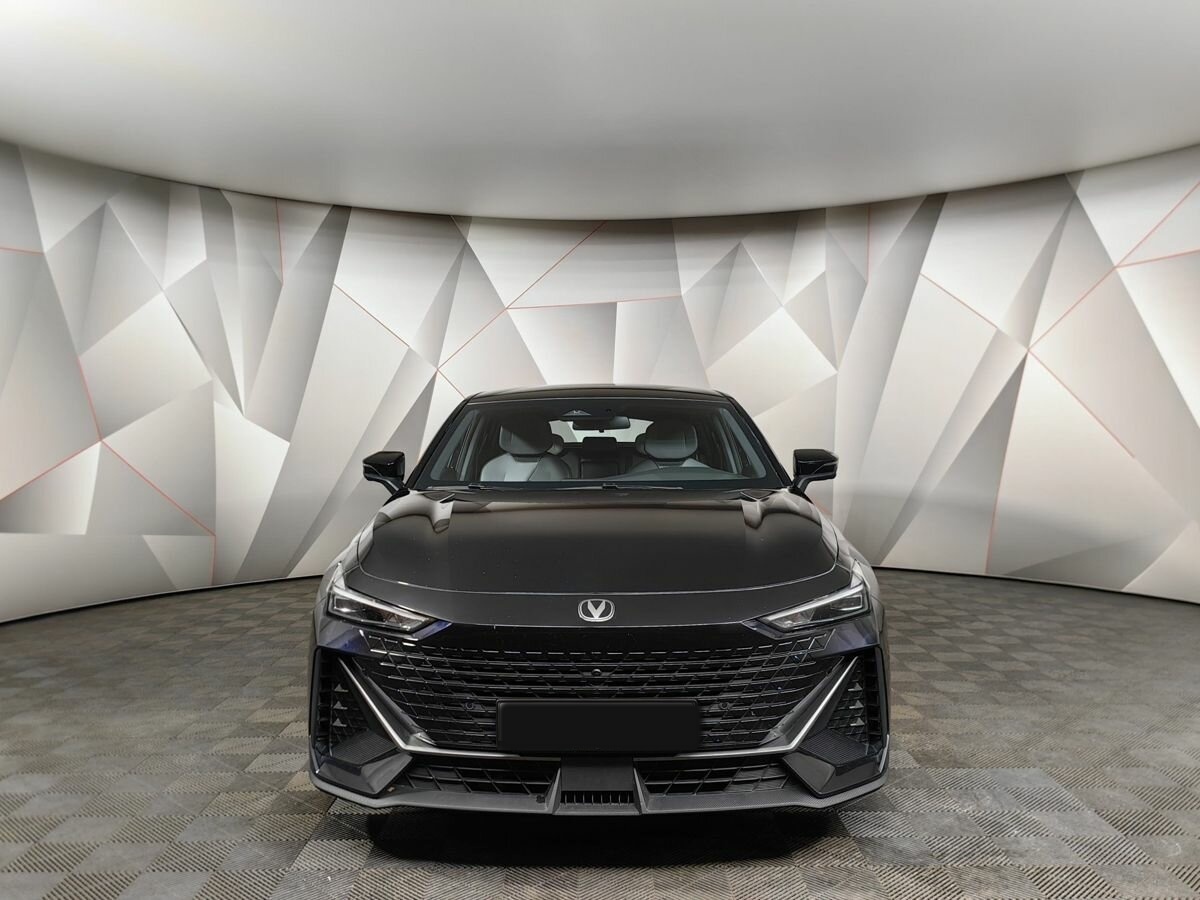 Чанган УНИ-В б/у, 2023, Роботизированная. Фото: #6