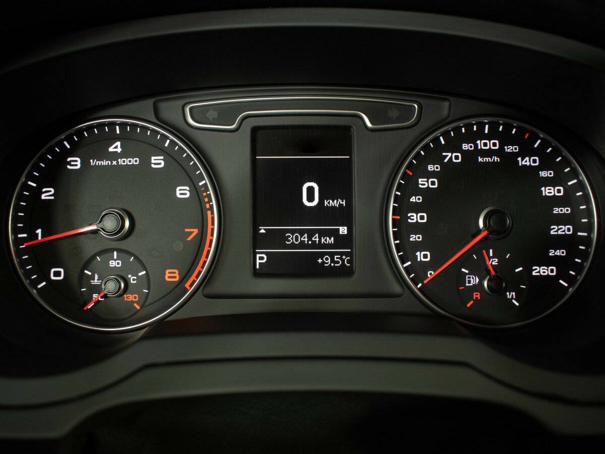 Ауди К3 б/у, 2014, Роботизированная. Фото: #11