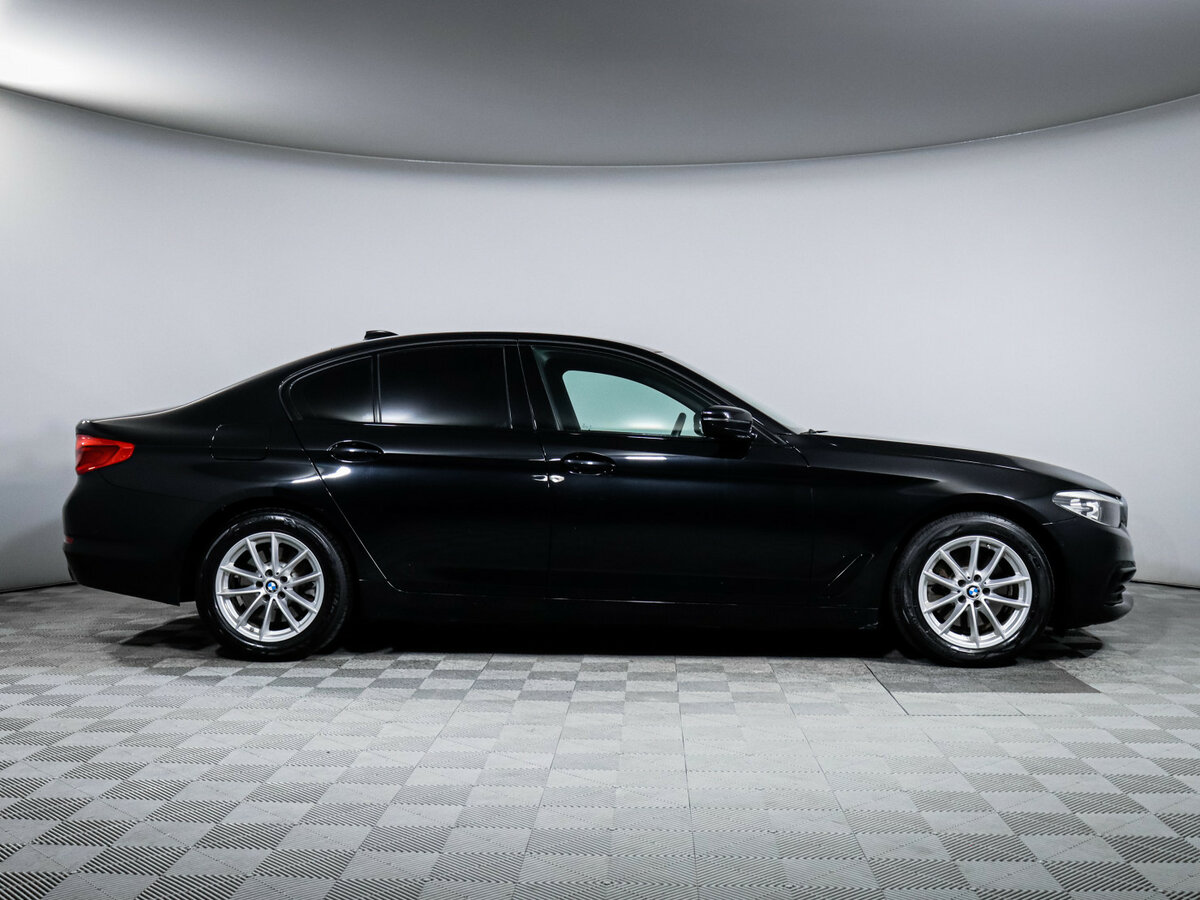 БМВ 5 серии б/у, 2019, Автоматическая. Фото: #3