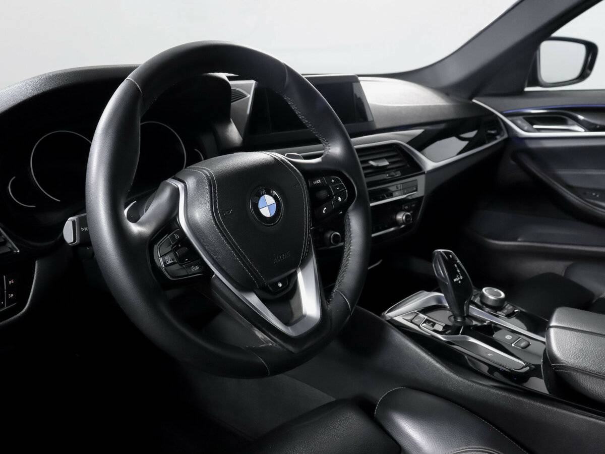 БМВ 5 серии б/у, 2019, Автоматическая. Фото: #13