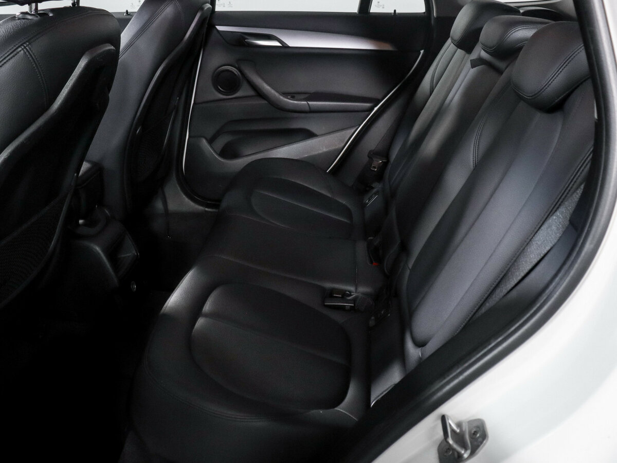 БМВ Икс1 б/у, 2016, Автоматическая. Фото: #9