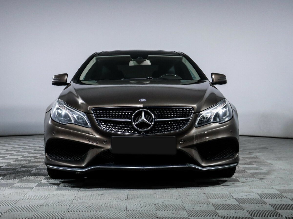 Мерседес-Бенц Е-Класс б/у, 2014, Автоматическая. Фото: #1