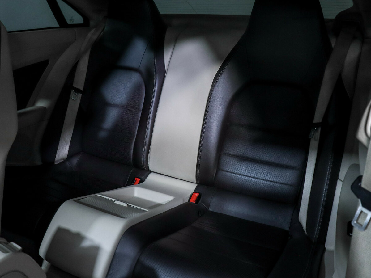 Мерседес-Бенц Е-Класс б/у, 2014, Автоматическая. Фото: #9