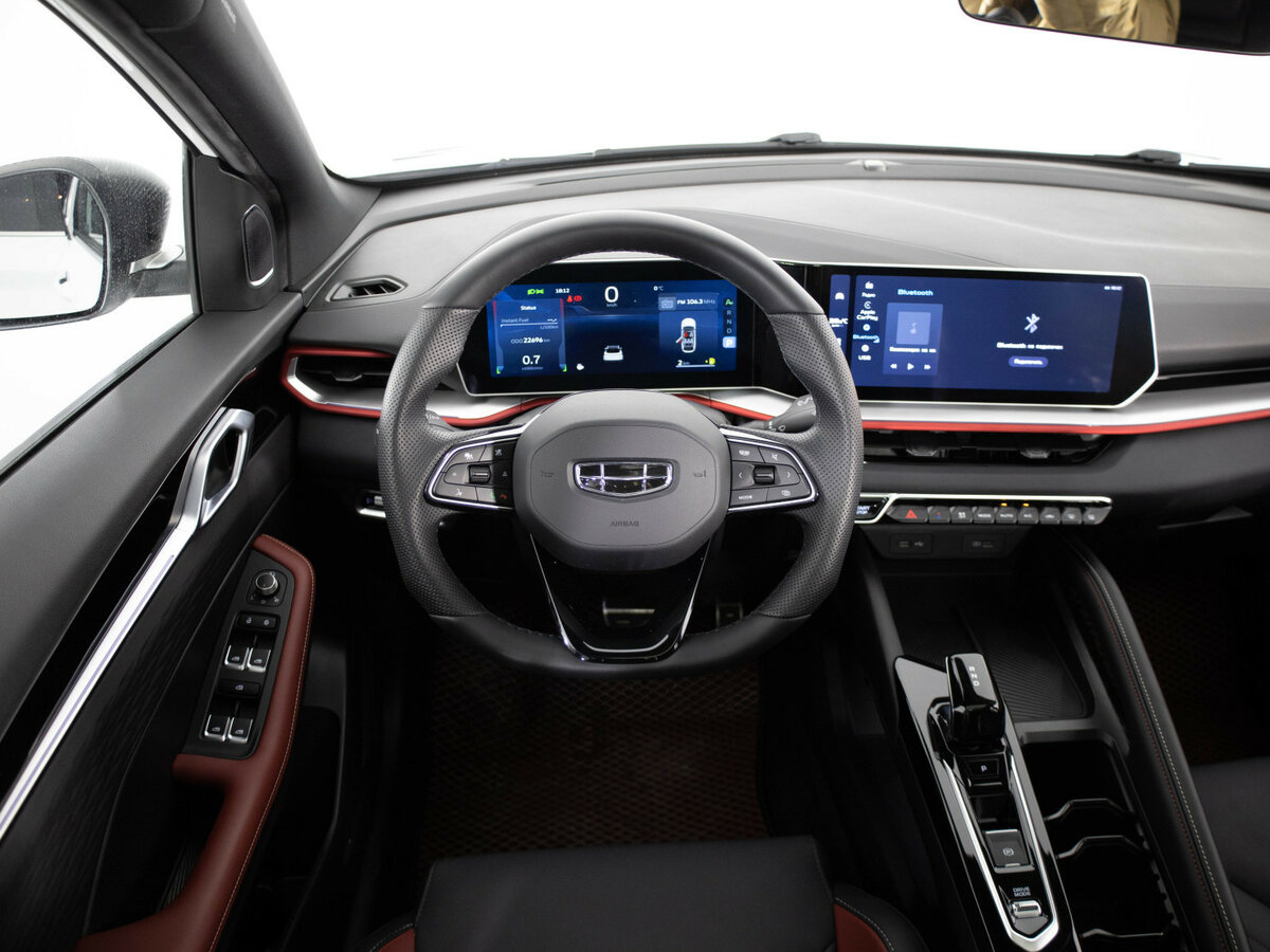 Geely Coolray б/у, 2023, Роботизированная. Фото: #8