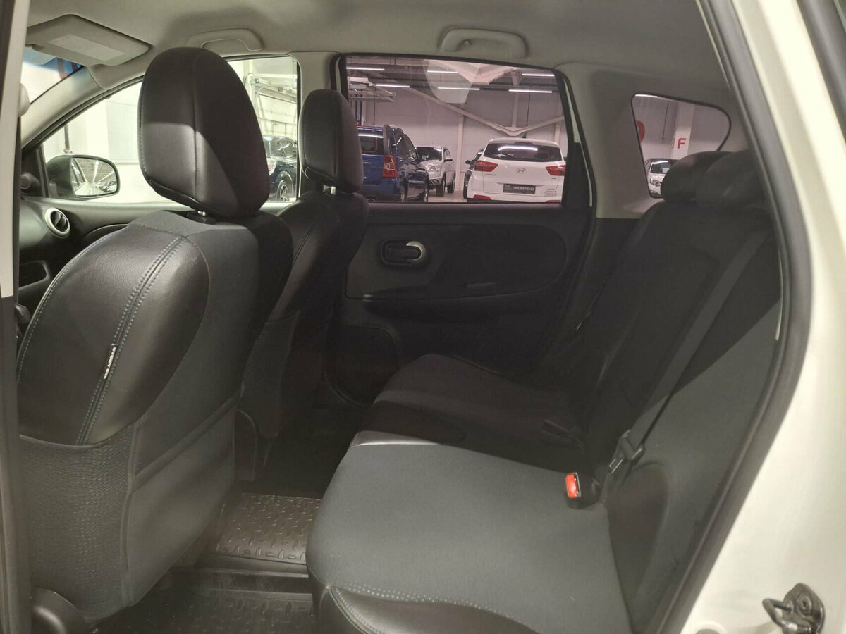 Ниссан Ноут б/у, 2012, Механическая. Фото: #11