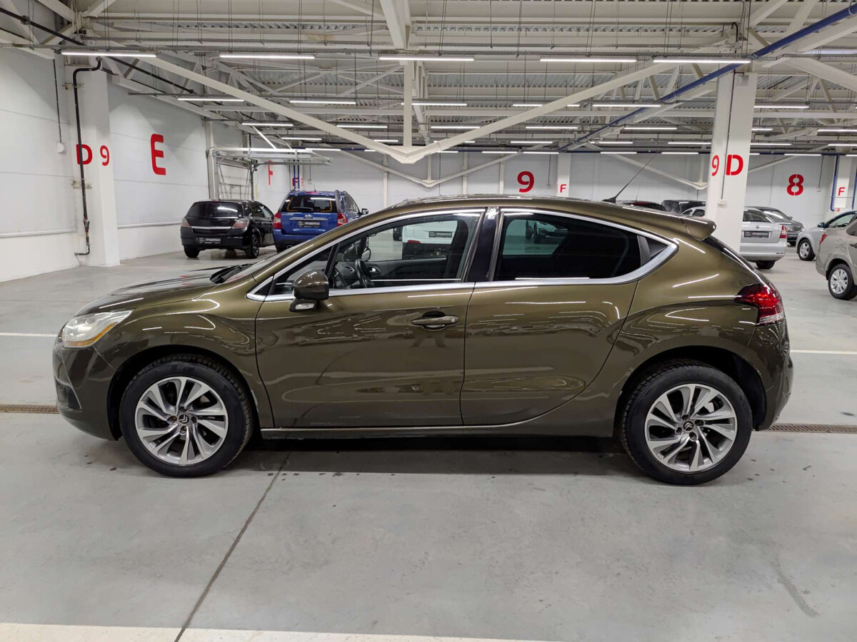 Ситроен ДС4 б/у, 2012, Механическая. Фото: #7