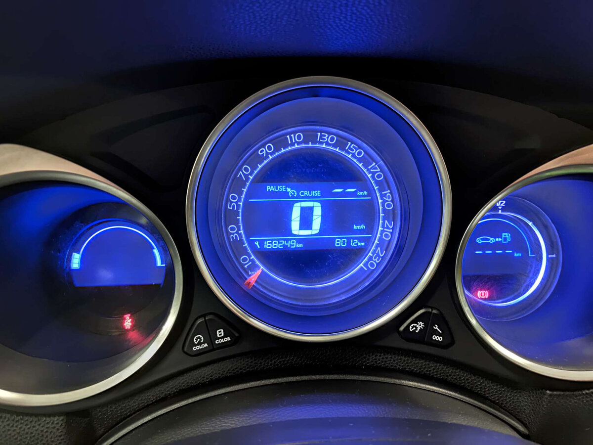 Ситроен ДС4 б/у, 2012, Механическая. Фото: #12