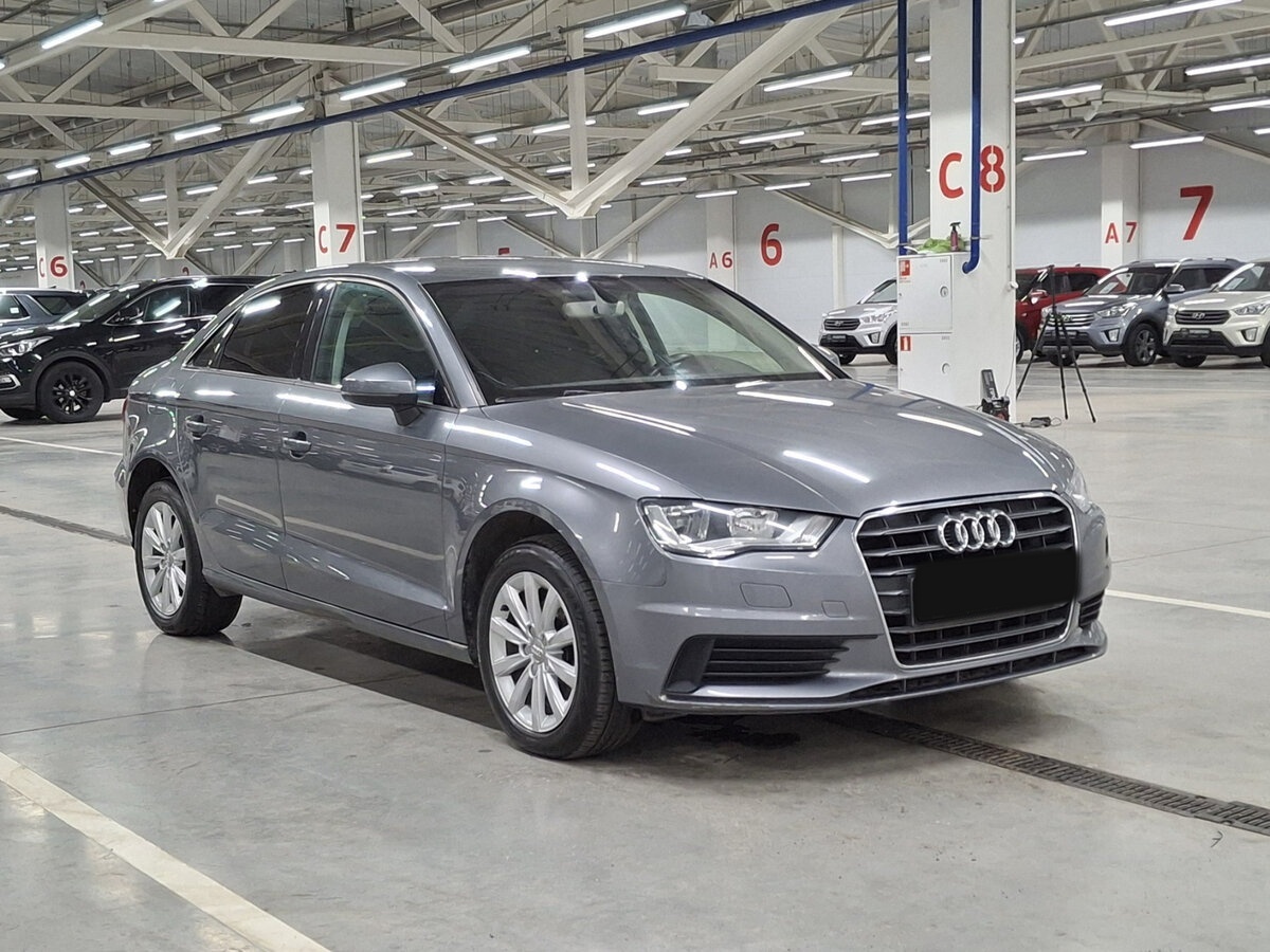 Ауди А3 б/у, 2016, Роботизированная. Фото: #2