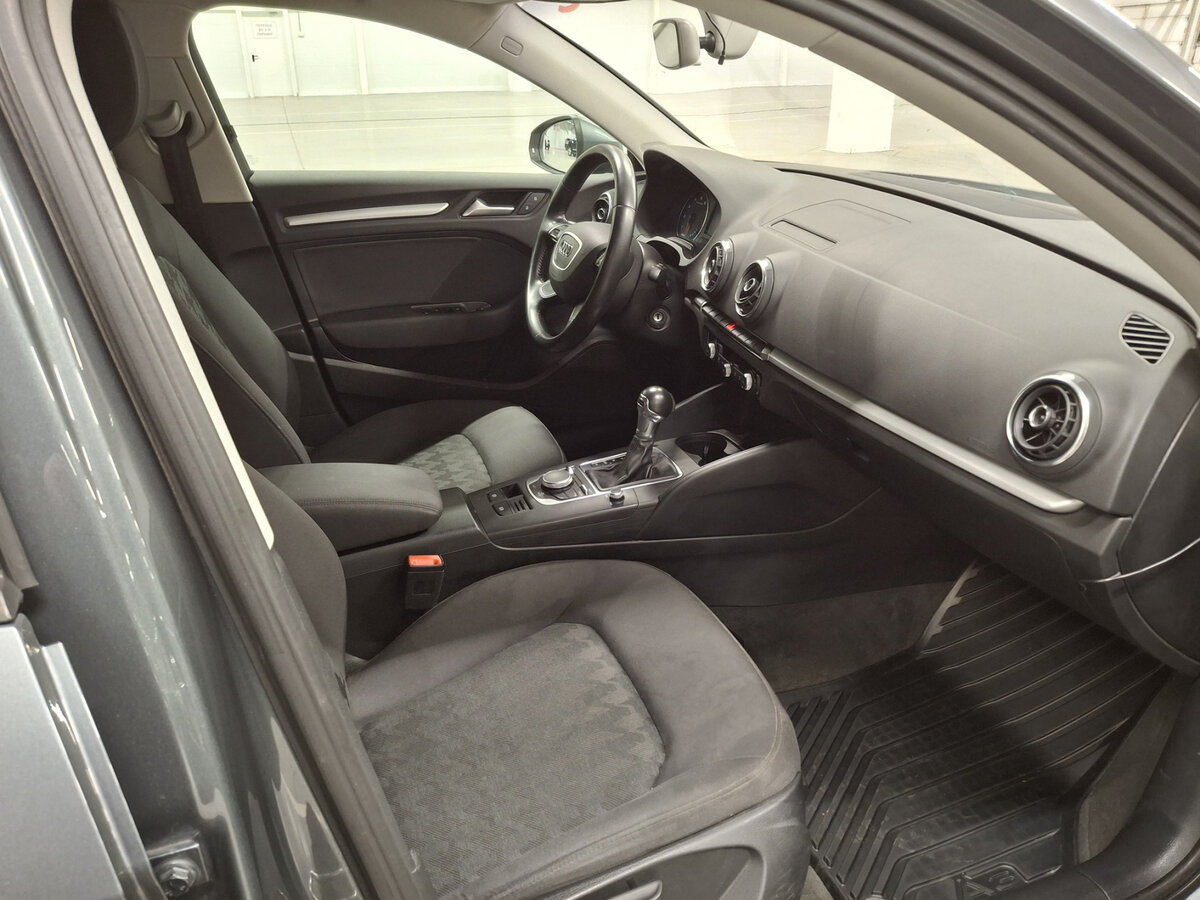 Ауди А3 б/у, 2016, Роботизированная. Фото: #10