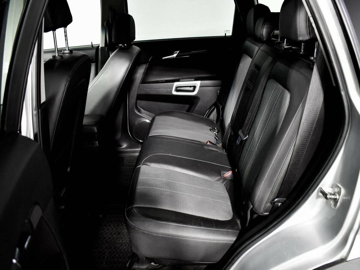 Opel Antara б/у, 2013, Автоматическая. Фото: #10