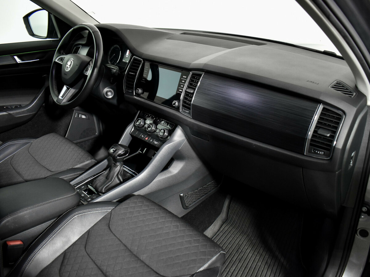 Шкода Кодиак б/у, 2018, Роботизированная. Фото: #12