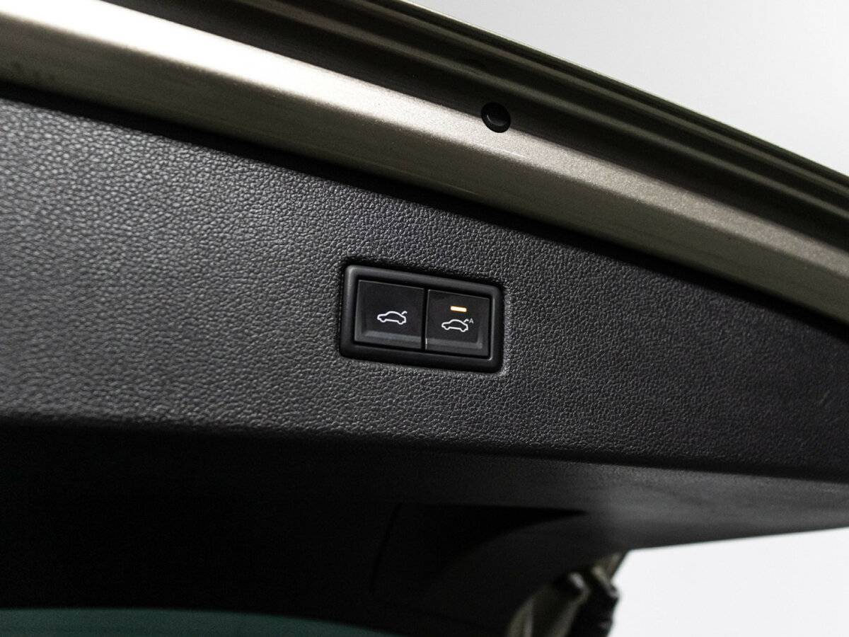 Volkswagen Tiguan б/у, 2019, Роботизированная. Фото: #19