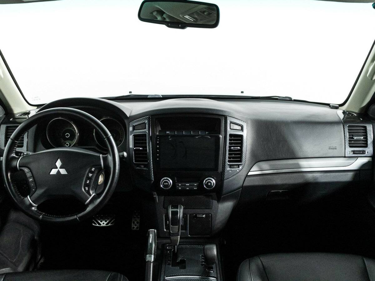 Митсубиши Паджеро б/у, 2015, Автоматическая. Фото: #10
