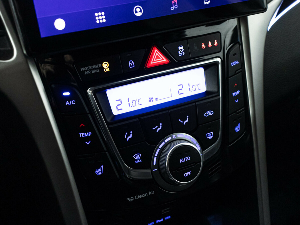 Хендай ай30 б/у, 2015, Автоматическая. Фото: #15