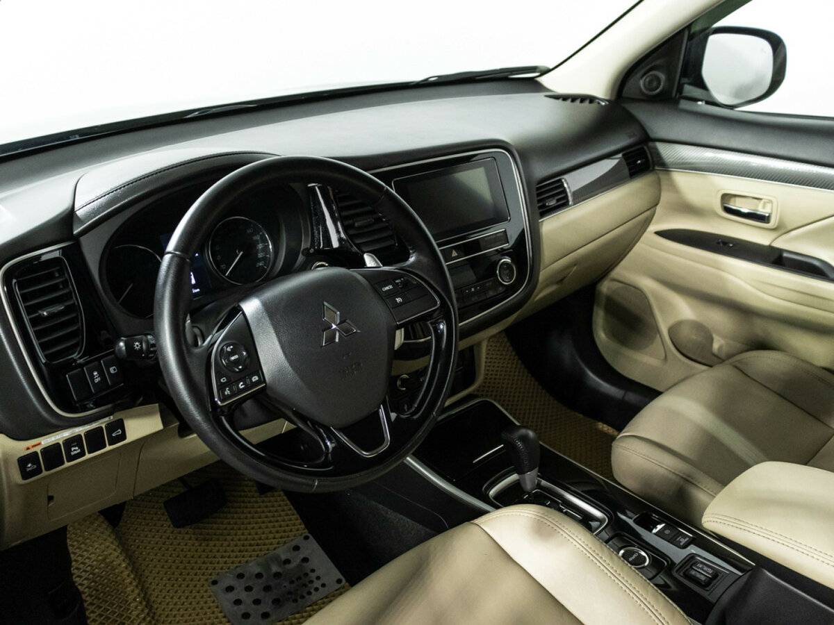 Митсубиши Оутлэндер б/у, 2020, Вариатор. Фото: #8