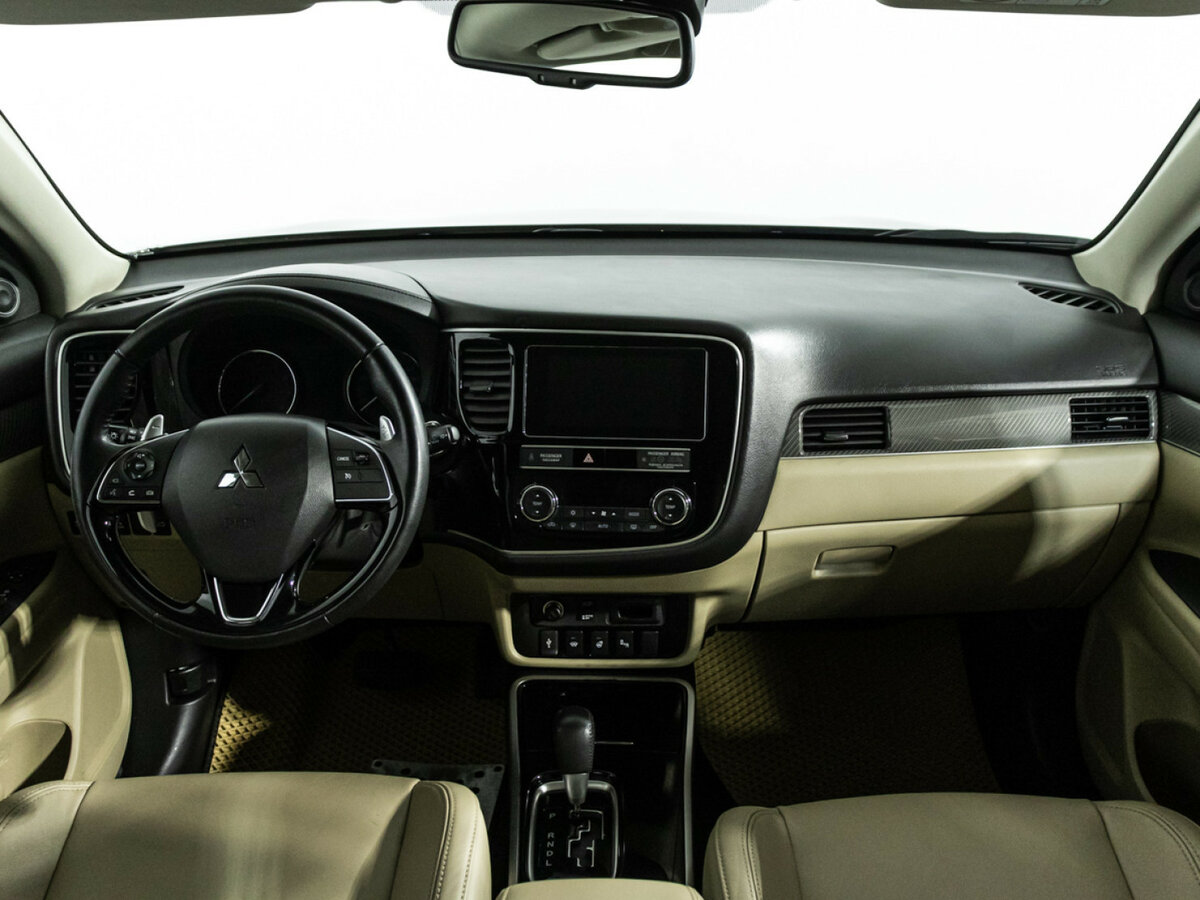 Митсубиши Оутлэндер б/у, 2020, Вариатор. Фото: #10