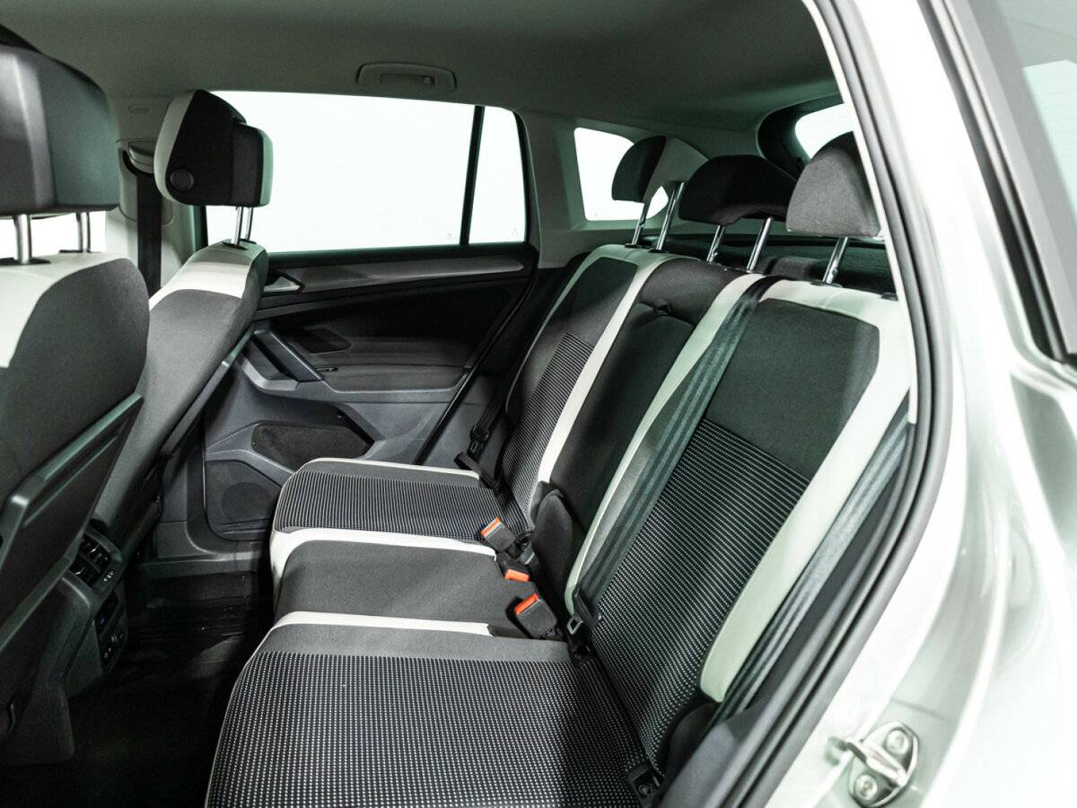 Volkswagen Tiguan б/у, 2019, Роботизированная. Фото: #9