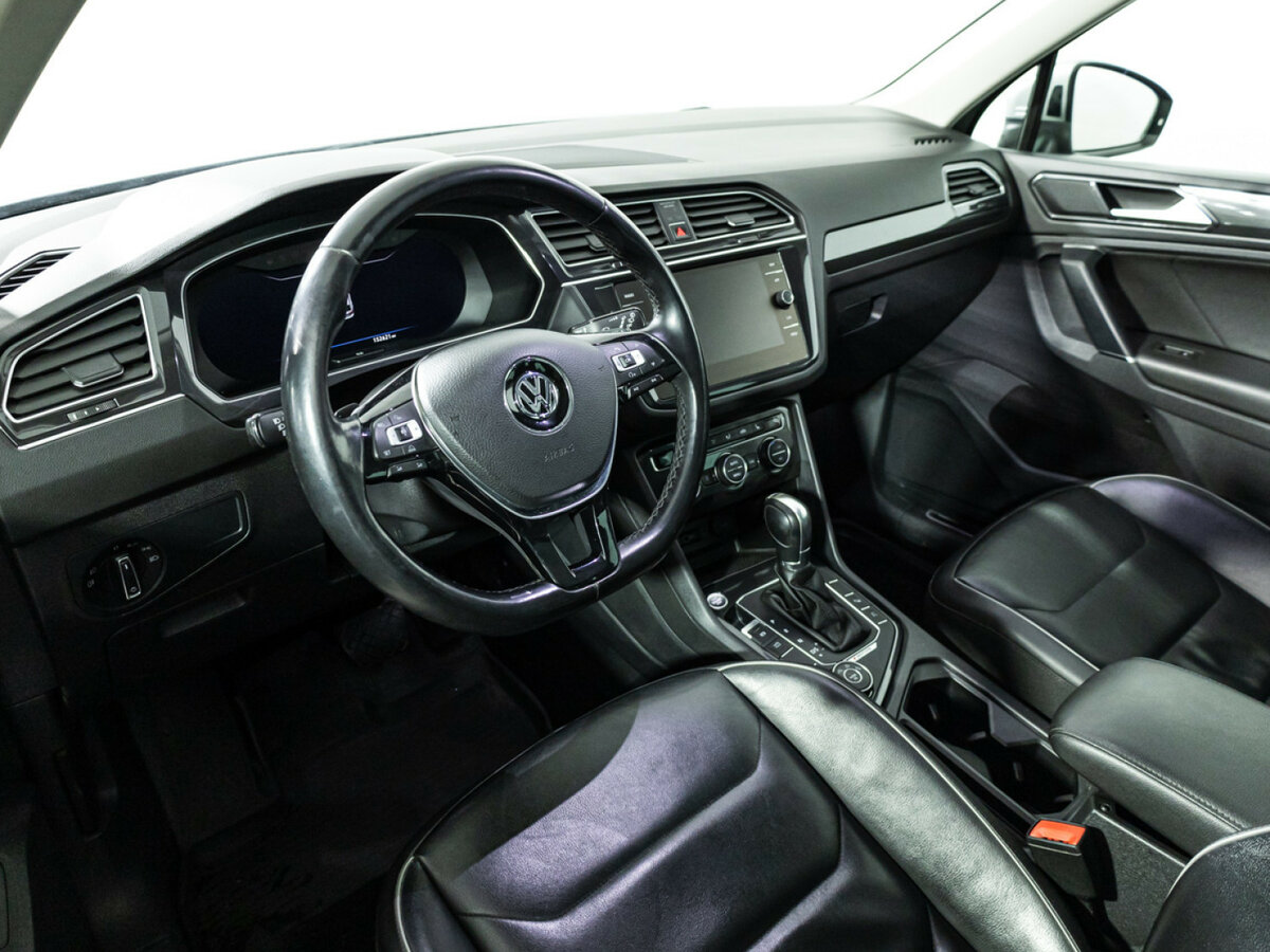 Volkswagen Tiguan б/у, 2018, Роботизированная. Фото: #10