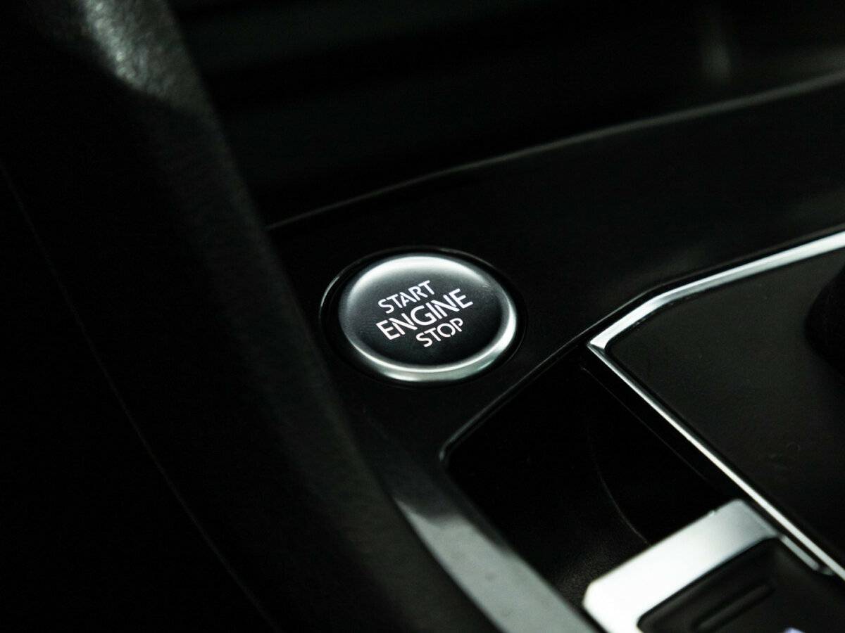 Volkswagen Tiguan б/у, 2018, Роботизированная. Фото: #20