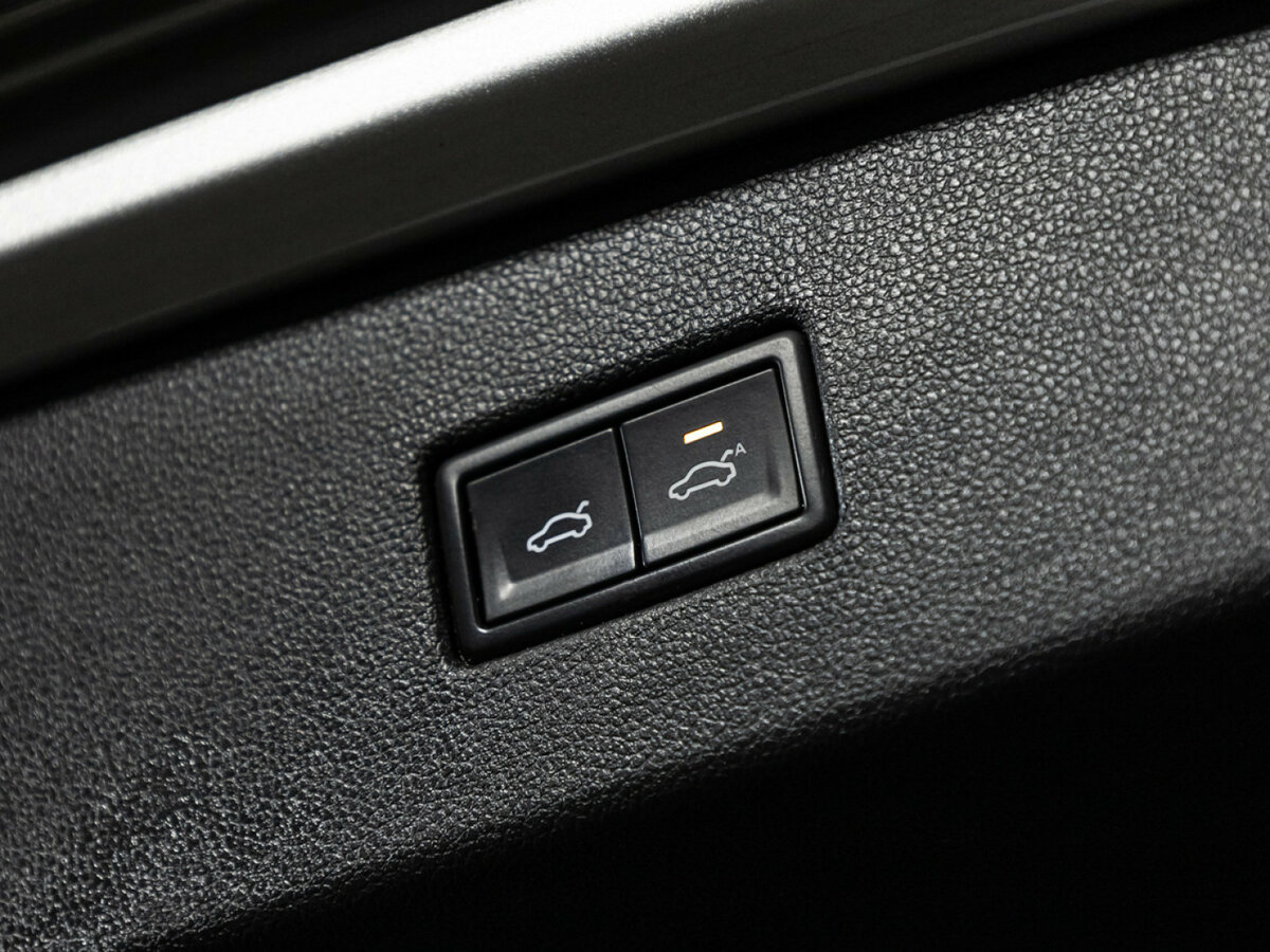 Volkswagen Tiguan б/у, 2018, Роботизированная. Фото: #24