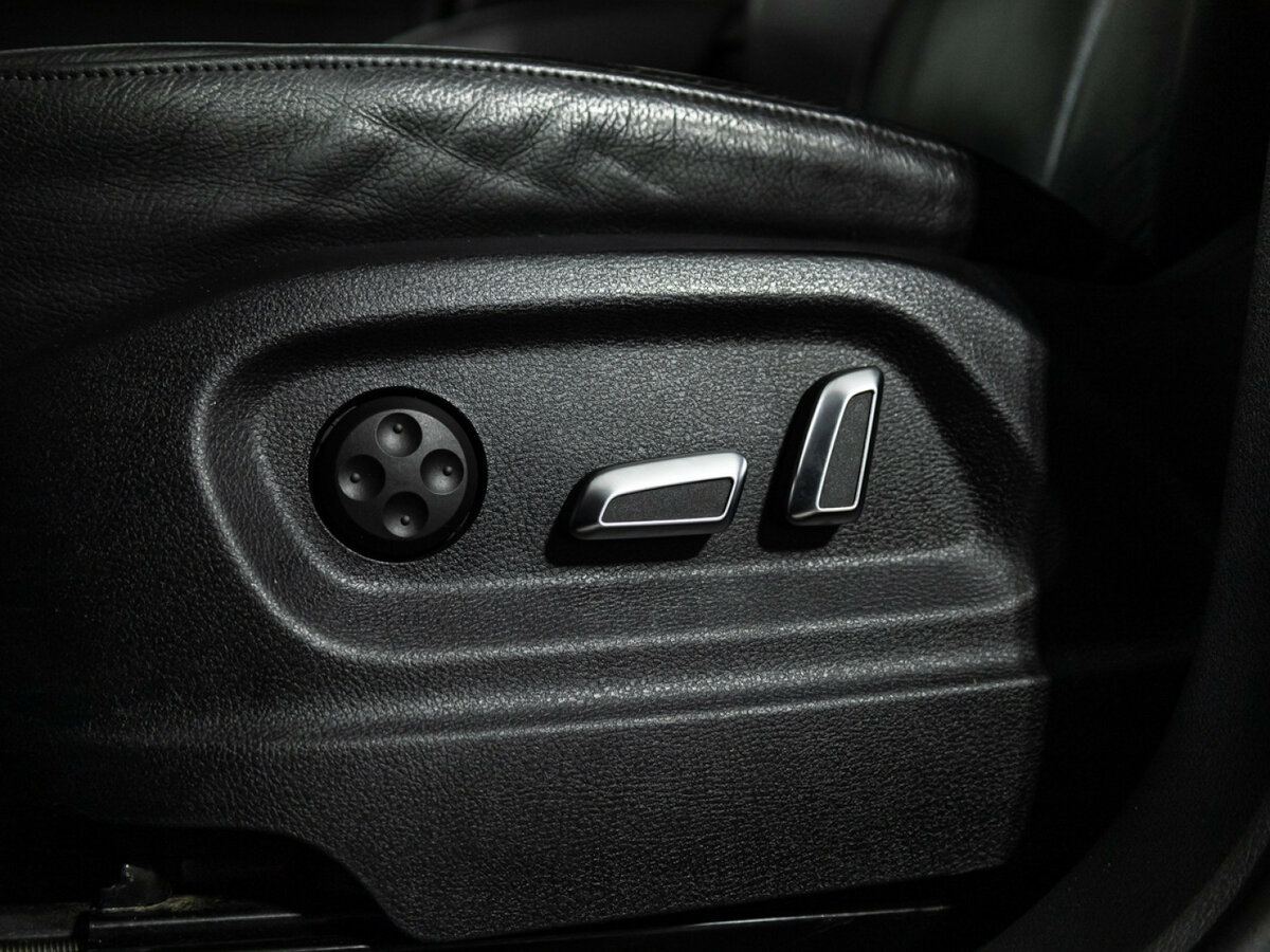 Ауди К5 б/у, 2015, Роботизированная. Фото: #12