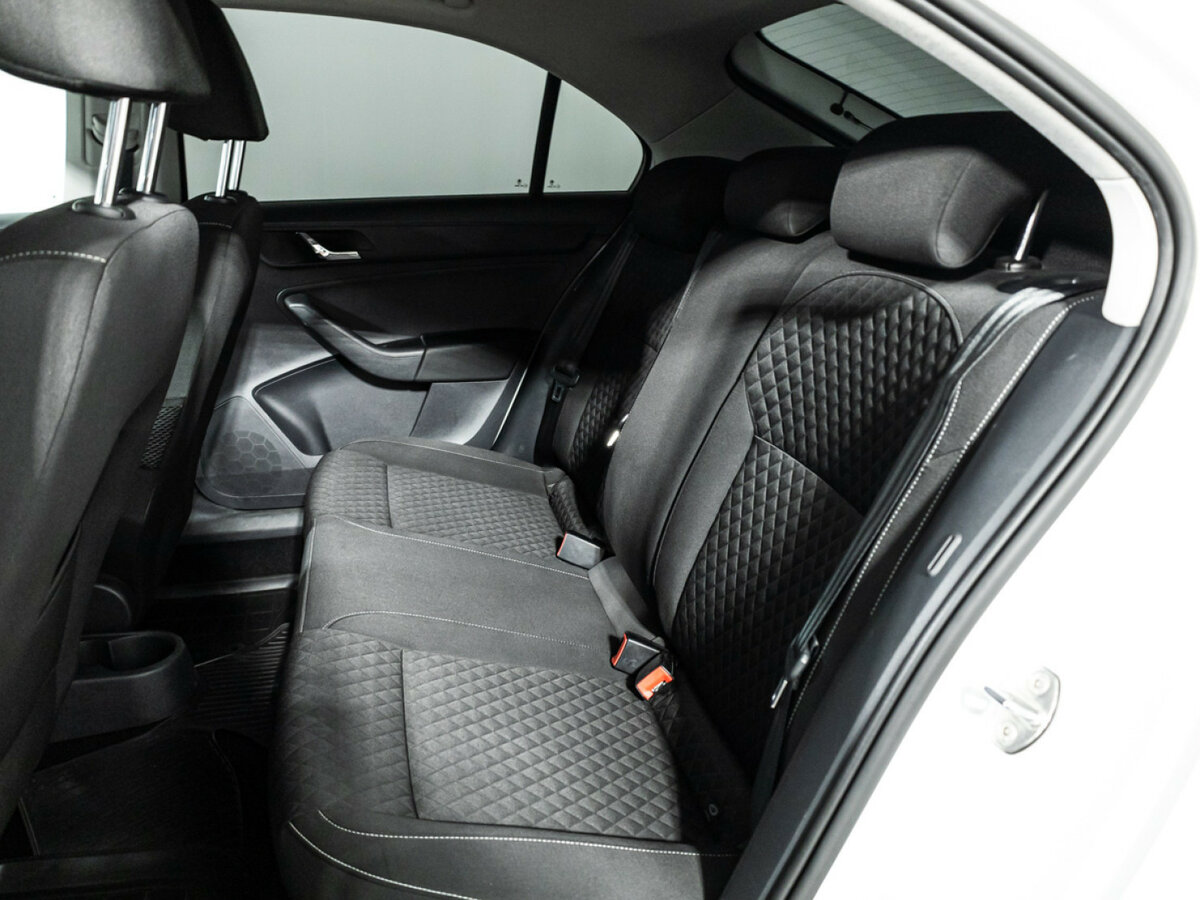 Шкода Рапид б/у, 2016, Роботизированная. Фото: #9