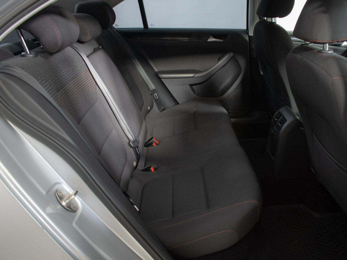 Volkswagen Jetta б/у, 2018, Автоматическая. Фото: #9