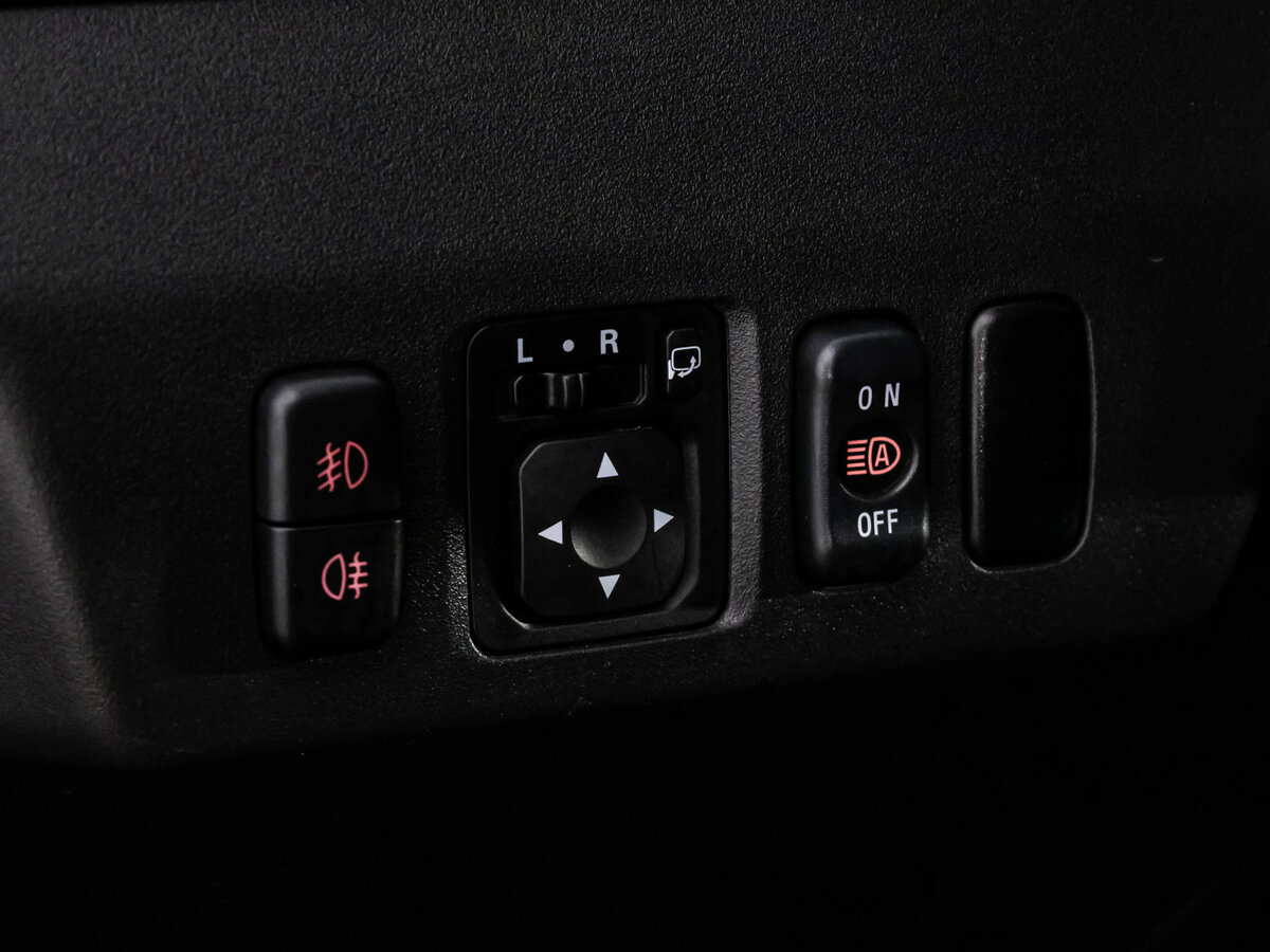 Mitsubishi Pajero б/у, 2017, Автоматическая. Фото: #20