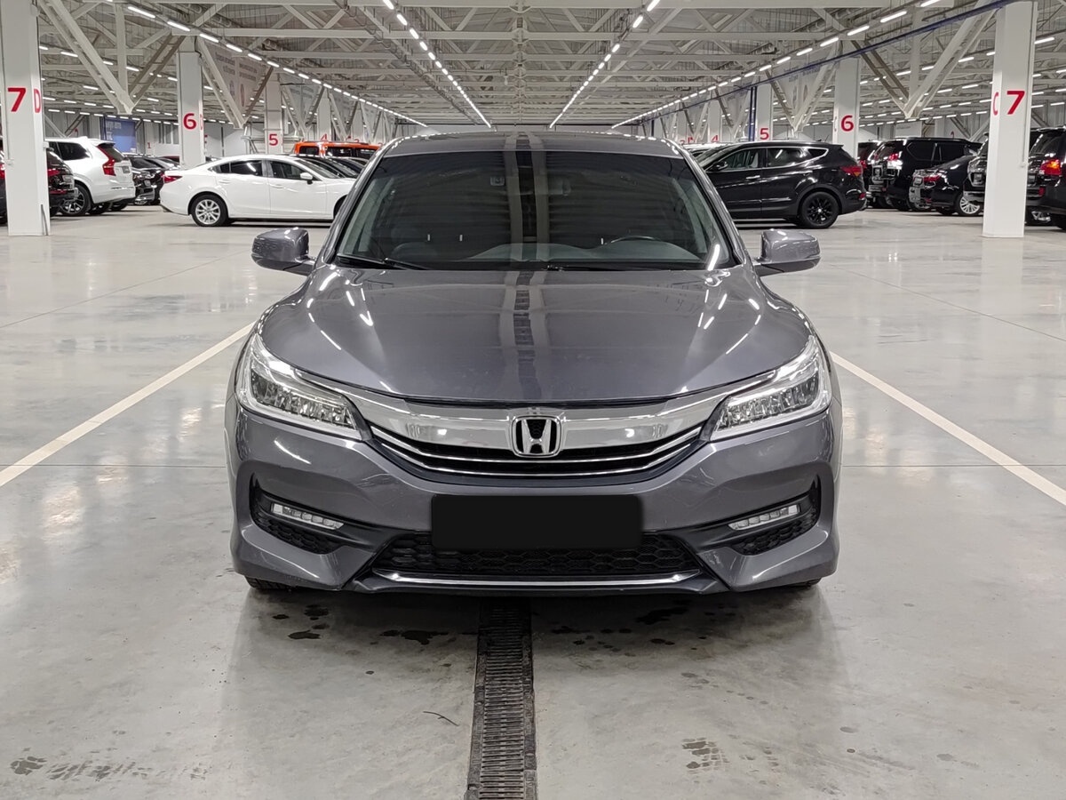Honda Accord б/у, 2016, Вариатор. Фото: #1