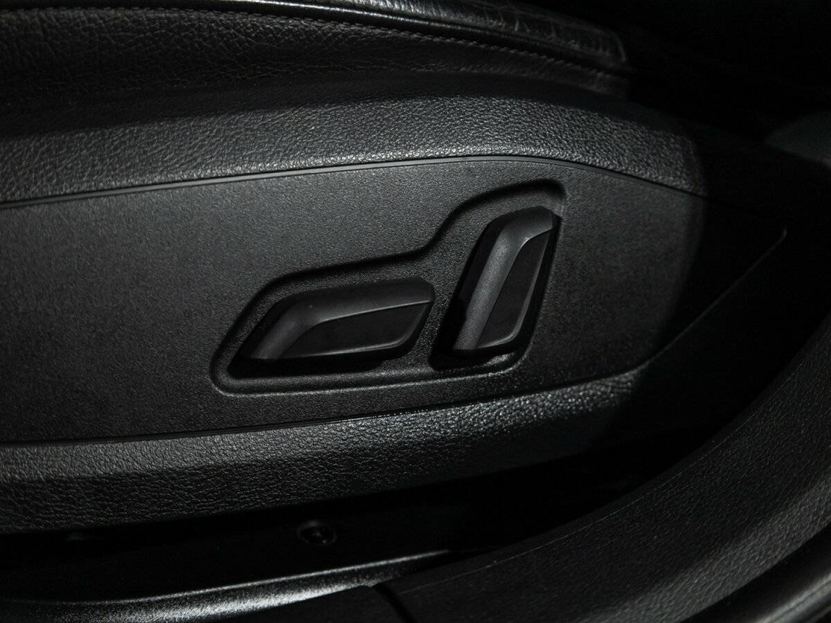 Ауди А4 б/у, 2018, Роботизированная. Фото: #12