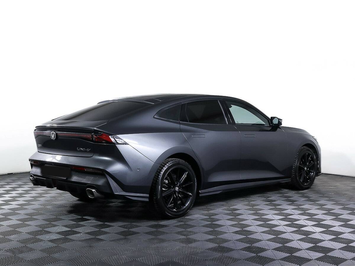 Чанган УНИ-В б/у, 2023, Роботизированная. Фото: #4