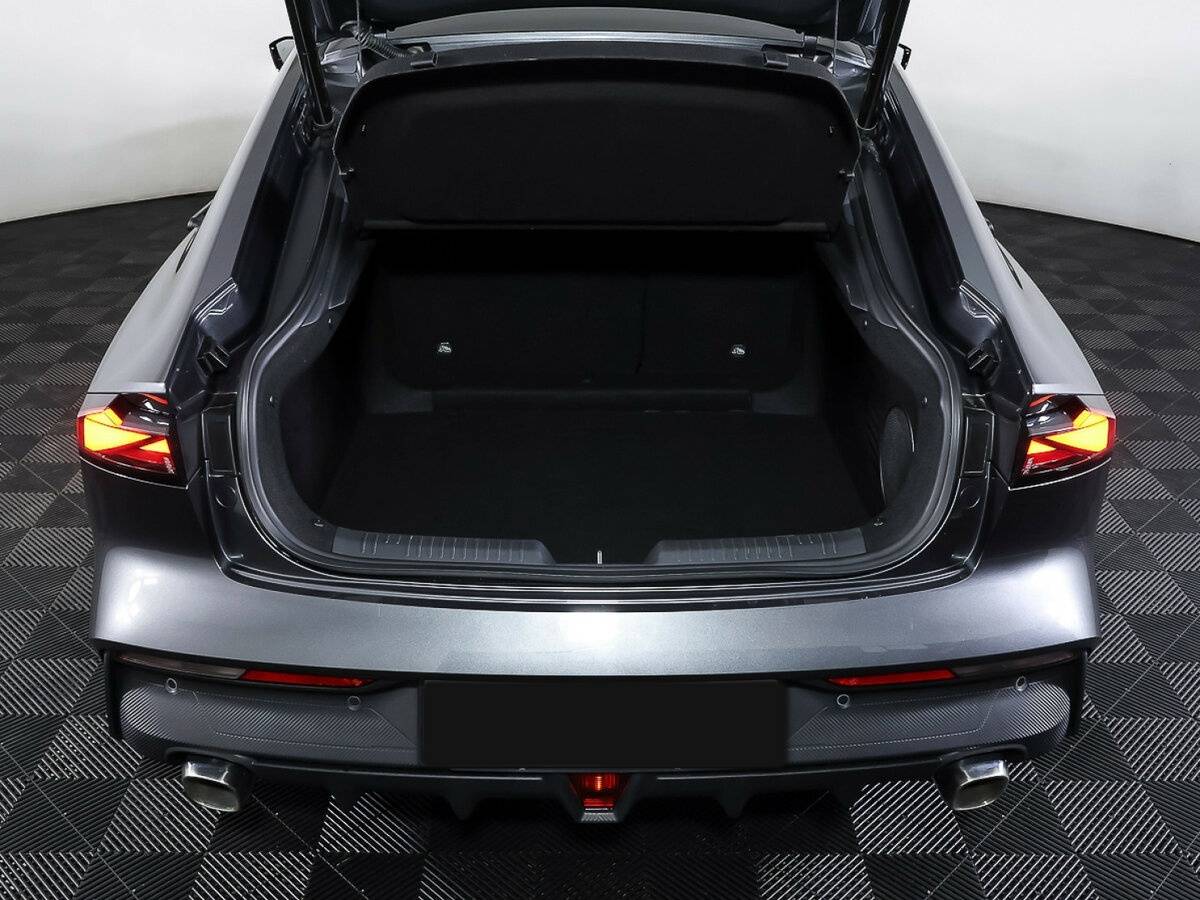 Чанган УНИ-В б/у, 2023, Роботизированная. Фото: #9