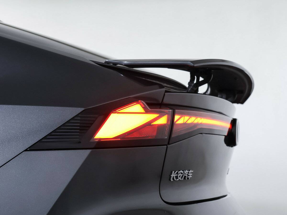 Чанган УНИ-В б/у, 2023, Роботизированная. Фото: #22