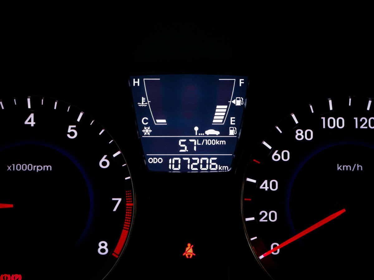 Хендай Солярис б/у, 2013, Механическая. Фото: #8