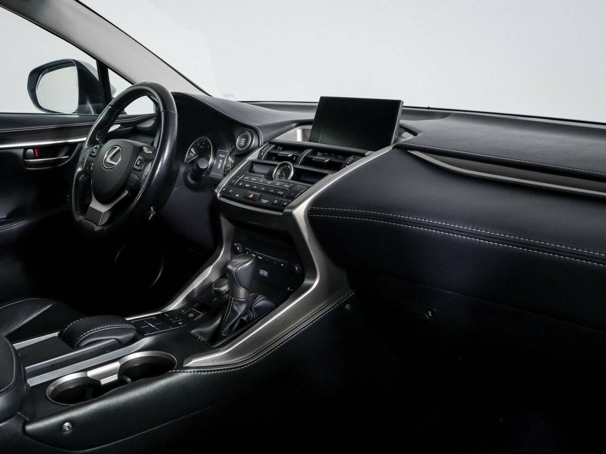 Lexus NX б/у, 2015, Автоматическая. Фото: #6