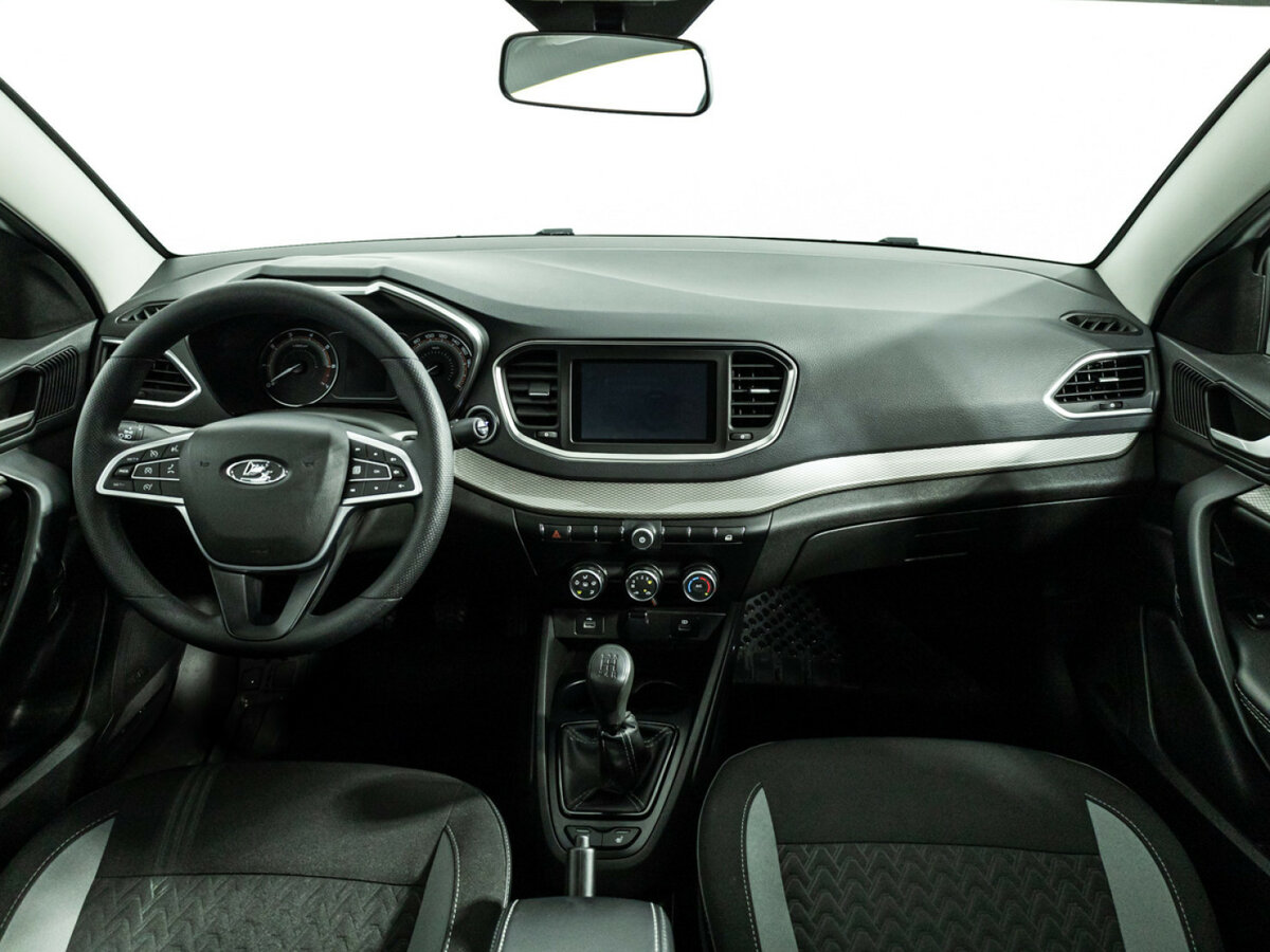 Lada (ВАЗ) Vesta б/у, 2023, Механическая. Фото: #12