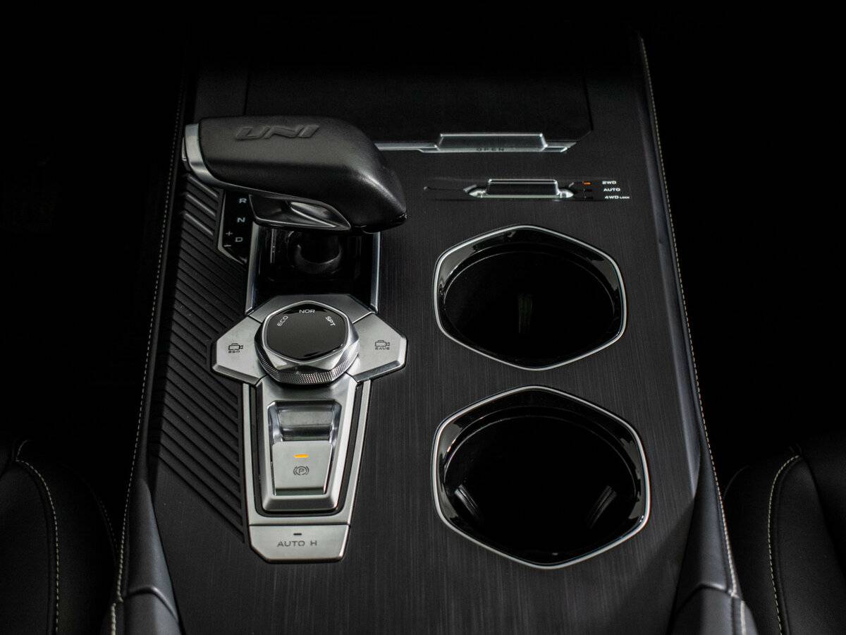 Changan UNI-K б/у, 2023, Автоматическая. Фото: #15