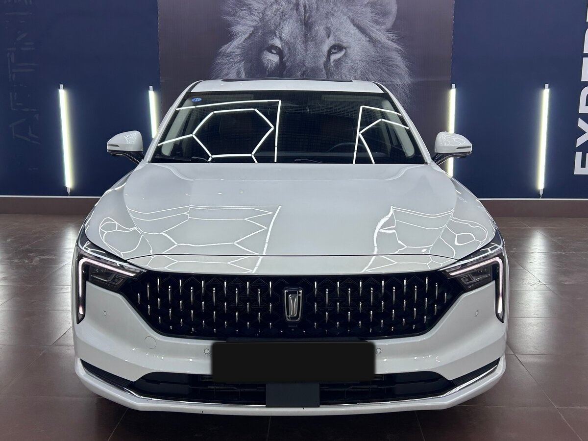 ФАВ Бестюн Б70 б/у, 2023, Автоматическая. Фото: #1