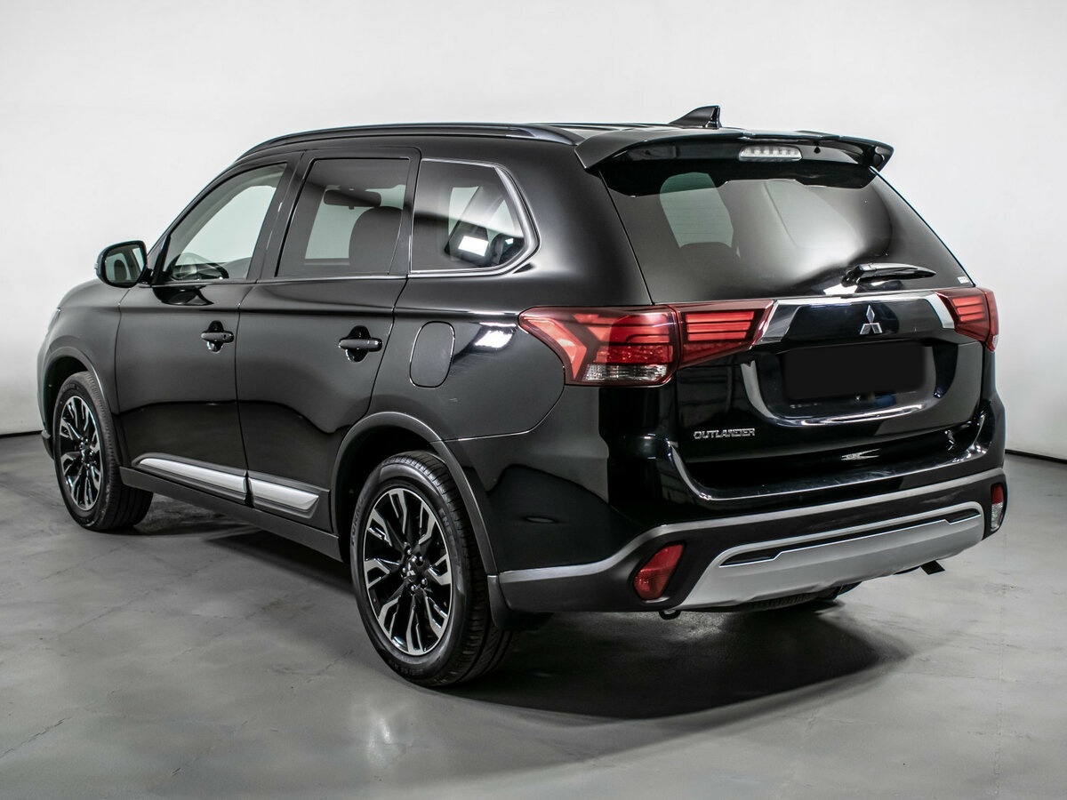 Mitsubishi Outlander б/у, 2022, Вариатор. Фото: #6