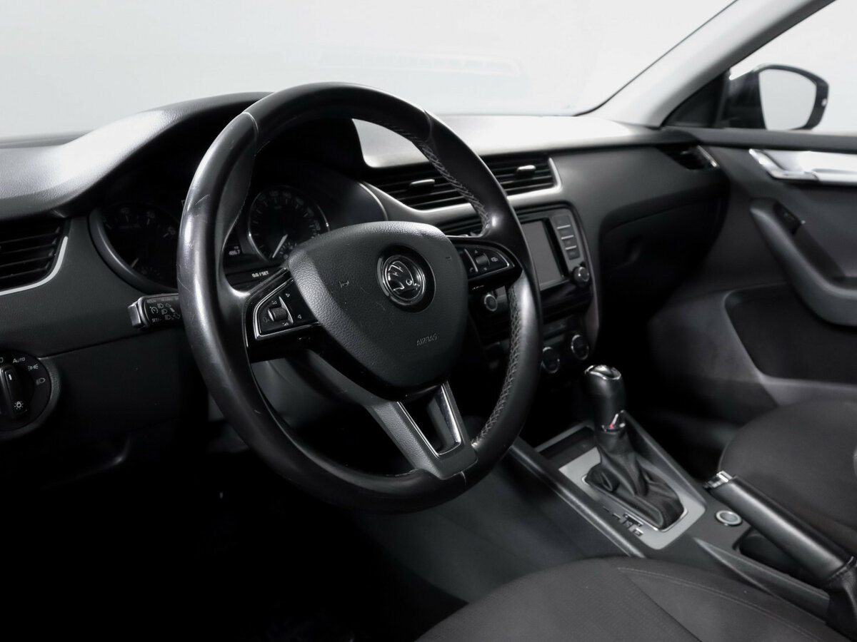 Skoda Octavia б/у, 2015, Роботизированная. Фото: #11