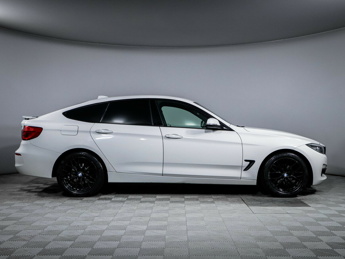 БМВ 3 серии б/у, 2018, Автоматическая. Фото: #3