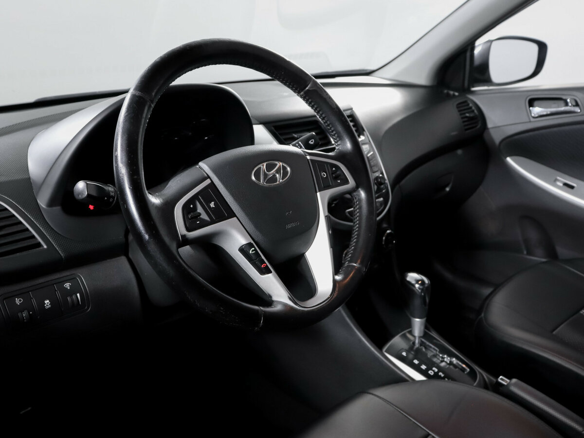 Хендай Солярис б/у, 2012, Автоматическая. Фото: #10