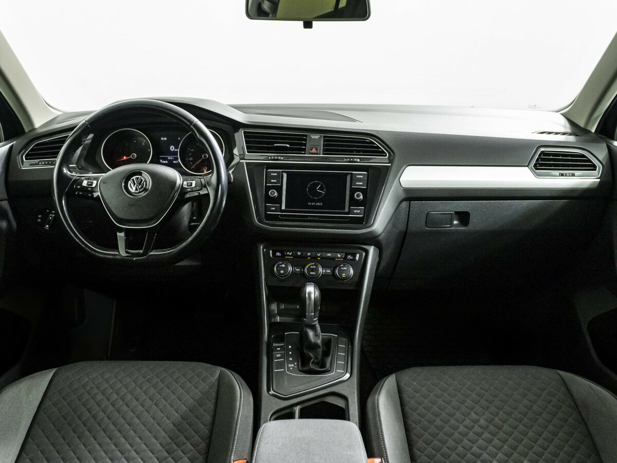 Volkswagen Tiguan б/у, 2018, Роботизированная. Фото: #8