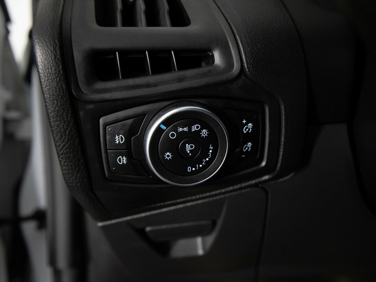 Ford Focus б/у, 2016, Роботизированная. Фото: #12