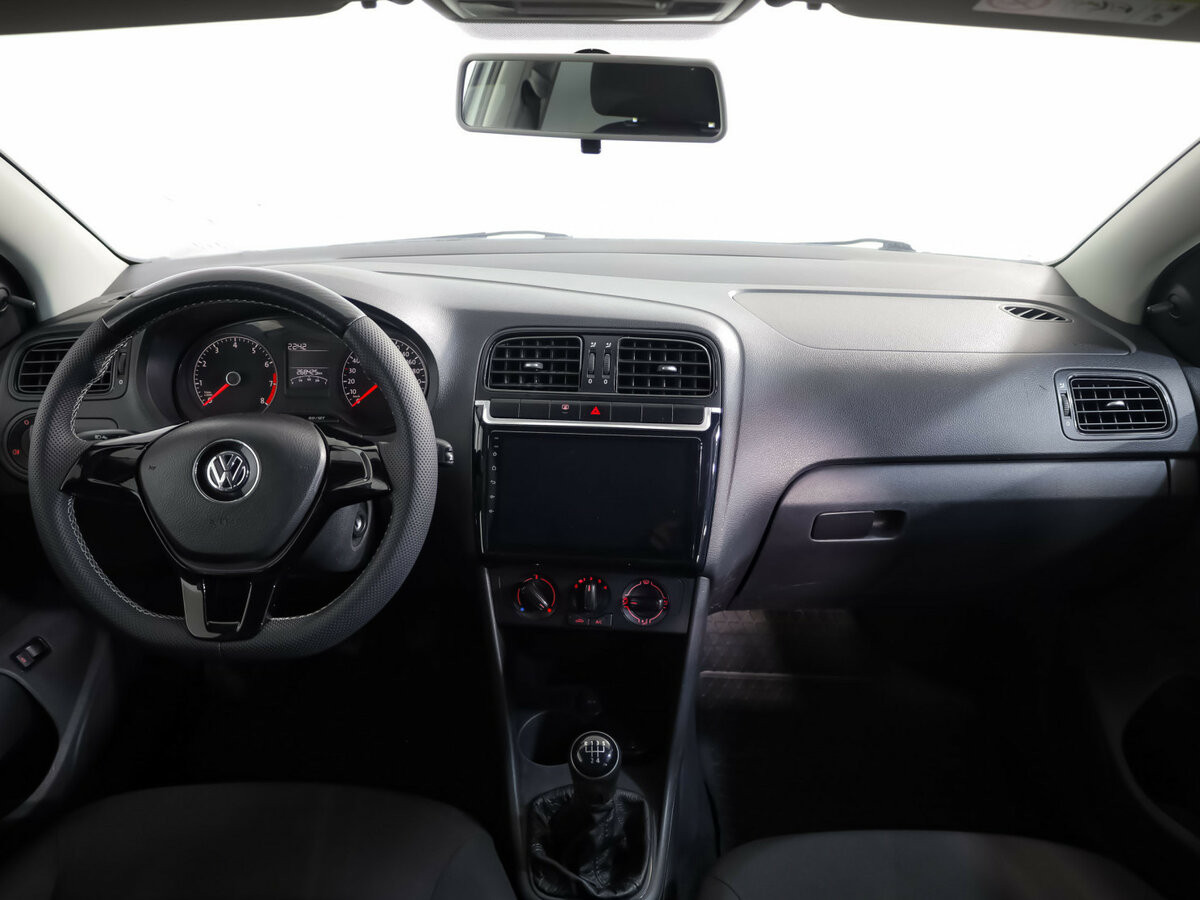 Фольксваген Поло б/у, 2018, Механическая. Фото: #7