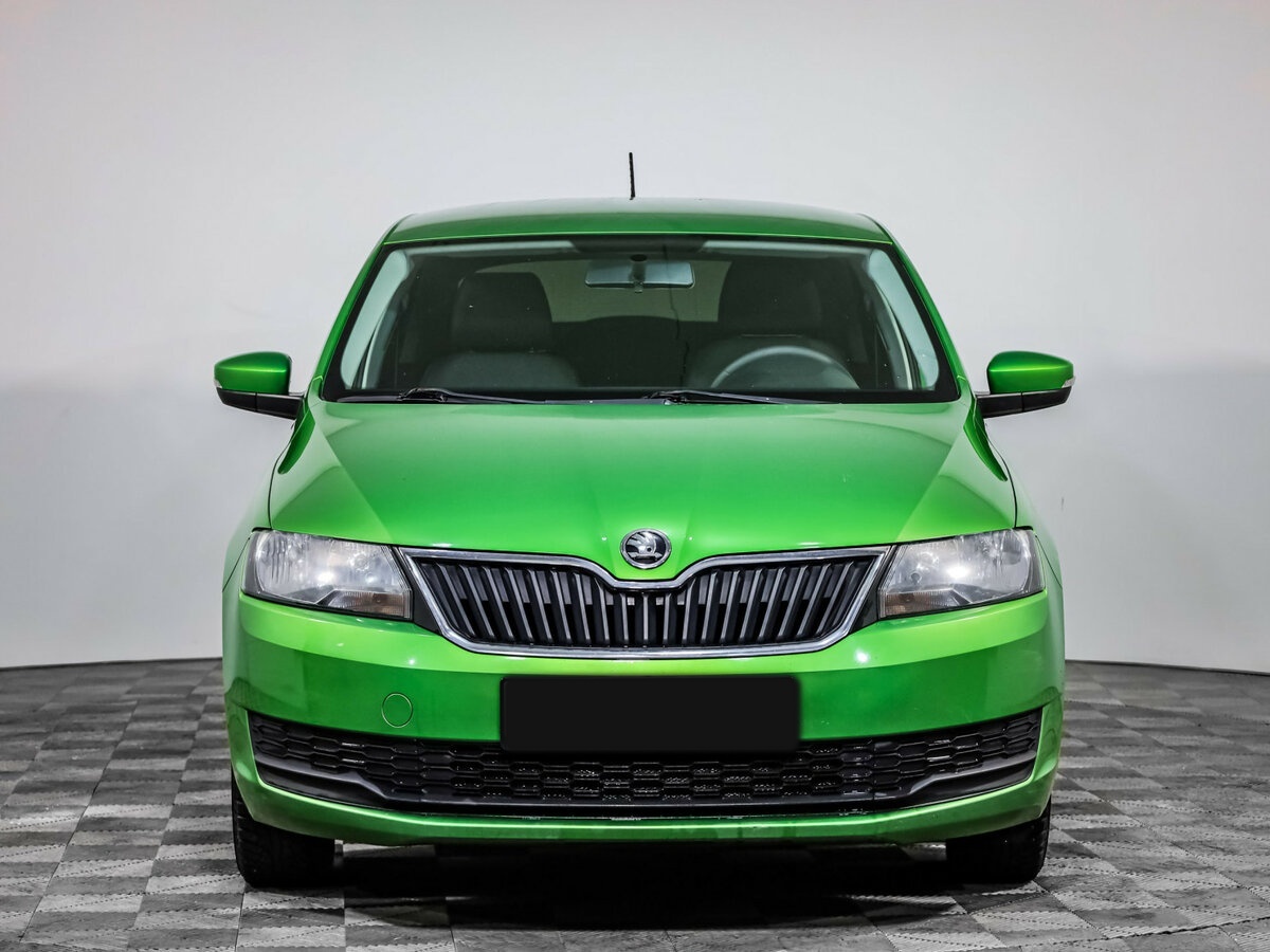 Skoda Rapid б/у, 2018, Механическая. Фото: #1