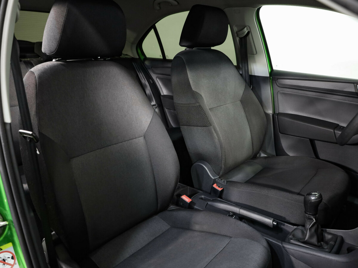 Skoda Rapid б/у, 2018, Механическая. Фото: #14