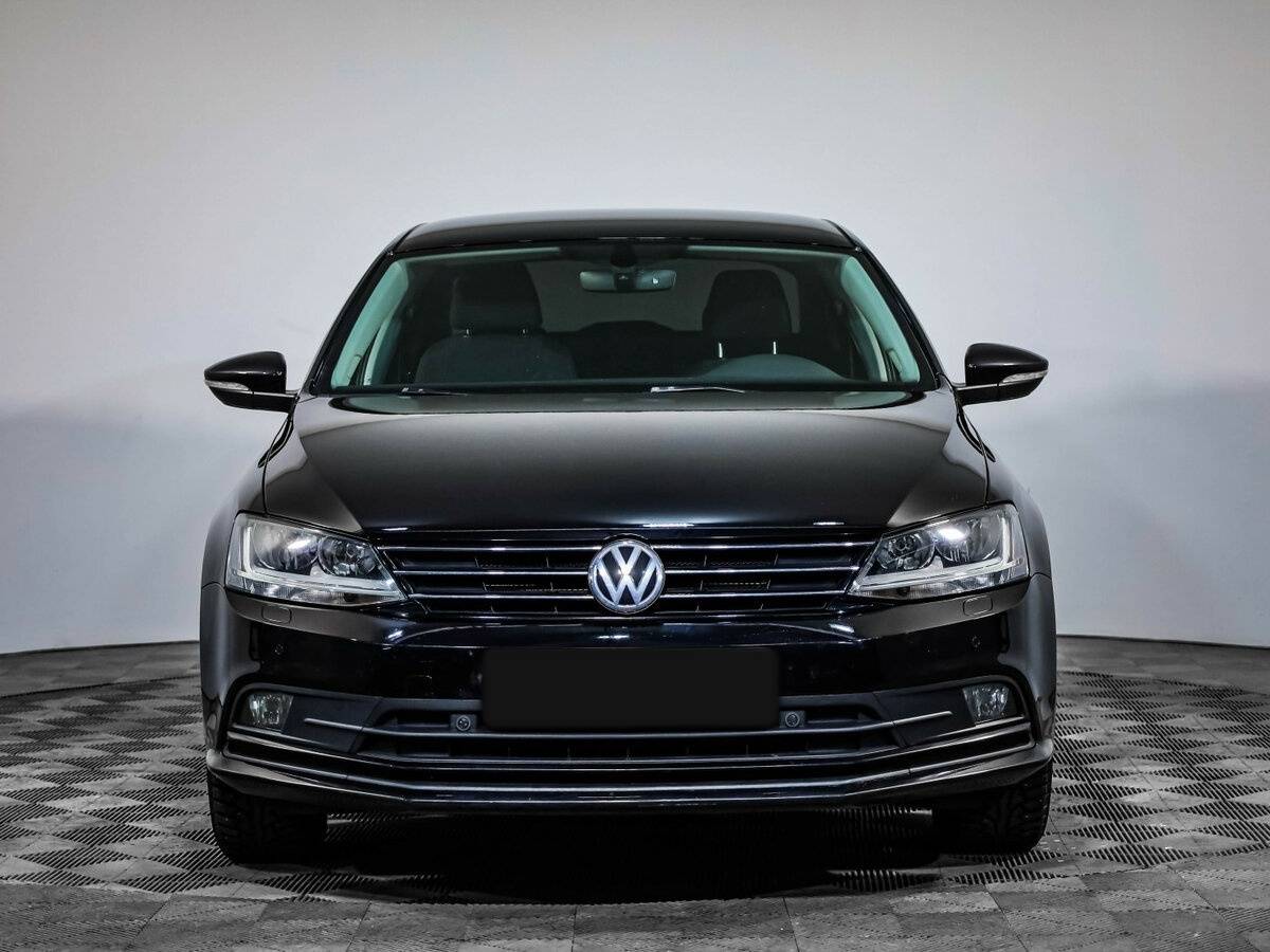 Volkswagen Jetta б/у, 2017, Роботизированная. Фото: #1