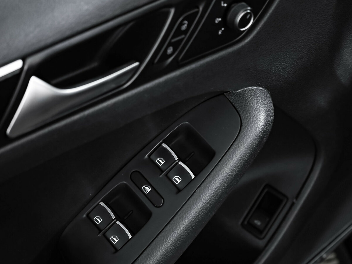 Volkswagen Jetta б/у, 2017, Роботизированная. Фото: #21